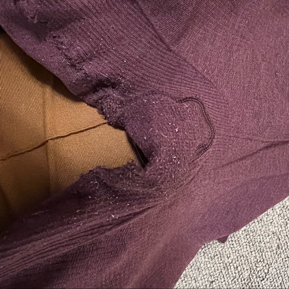 Lululemon Burgundy Cropped Leggings - Picture 4 of 4